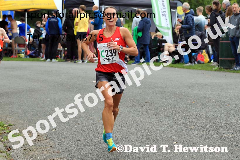 Senior womens Northern 4 Stage Relay, 2023 Northern 6 and 4 Stage Relays and Youngsters, Birkenhead Park, Wirral.  Photo: David T. Hewitson/Sports for All Pics